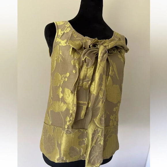 Vera Wang Lavender Label Tops - Vera Wang Lavender Label Brocade Gold Citron Top Sleeveless Bow Detail Size 0